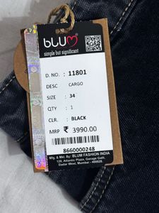Stylish Washed Black Cargo Jeans