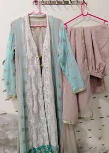 Elegant cream suite
