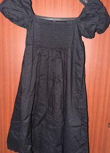 Chic Black Off-Shoulder Puff Sleeve Dress