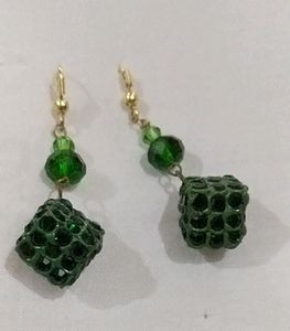 GREEN STONE EARINGS
