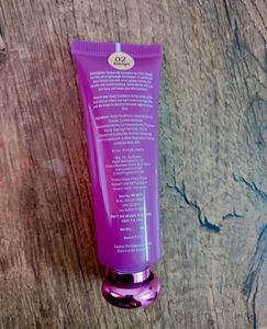 Hilary Rhoda Radiant BB Foundation