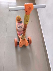 Kiwi Cool Smart Kick Scooter