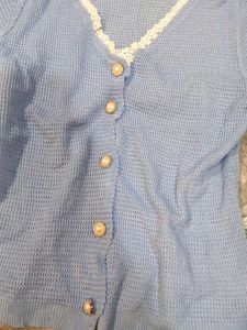 💗a cute top 💗
