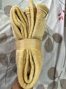 Primark Cozy Plush Throw Blanket