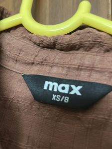 Max Women's Textured Button-Up Shirt