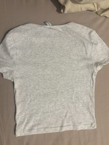 H&amp;M Ribbed Grey T-Shirt (fitted)