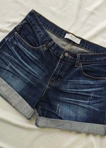 Vintage mid rise shorts