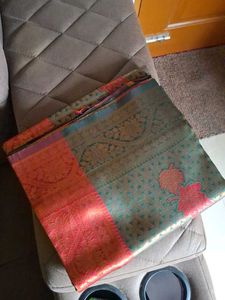 UNUSED Beautiful Silk Saree with Leaf Motifs