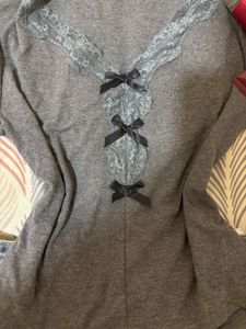 Grey Lace Trim Bow Top👚🦋🎀