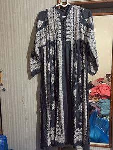 Elegant Embroidered Kurta