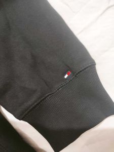 unisex Tommy Hilfiger Black embroidered Logo Hoodi