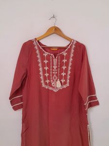 Dark Mauve Embroidered Kurta (Women's)
