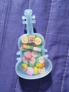 Cute Guitar Shaped Eraser Set