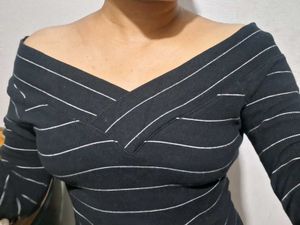 Striped Long Sleeve V-Neck Top