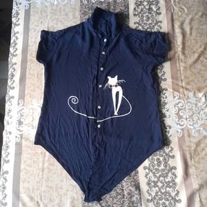 2 different style shirt crop top