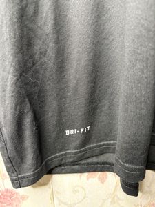 Athletic Black T-Shirt