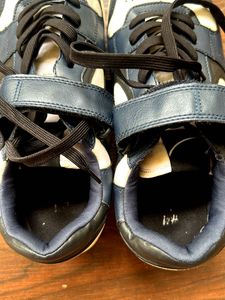 H&amp;M Faux leather Blue &amp; White Sneakers 43 size