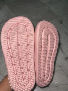 Cute Pink Bow Slides