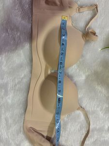 Seamless Strapless Bra