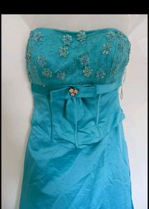 Elegant Teal Strapless Gown