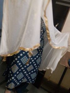 White Dupatta with Gold Border