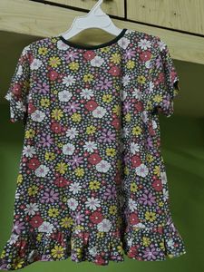 Floral Print Ruffle Hem Top