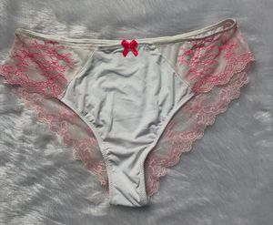 Lace Trim Bikini Panty