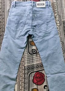 Light Wash Denim Jeans
