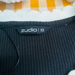 Black Ribbed Top with white border