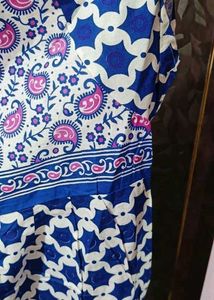 Comfortable Maxi Nightgown with Vibrant Print