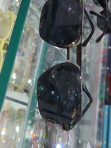 Stylish Black Sunglasses for Women
