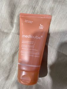 Medicube Collagen Night gel mask