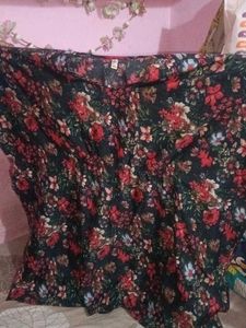 Beautiful Floral Print Saree