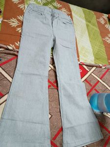 boot cut jeans