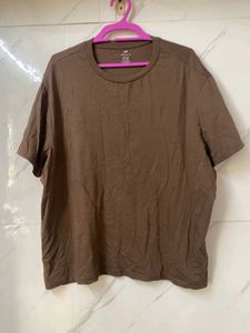 H&amp;M Regular Fit Tshirt - XXL (worn once)