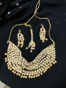 Kundan Jewellery Set
