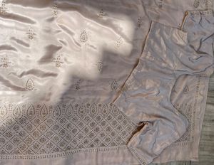 Summer Sale 🔥 Embroidered Saree W Bl
