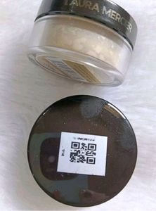 Laura Mercier Powder ♥️💕