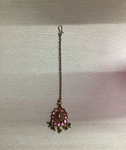 Elegant Pink Maangtika