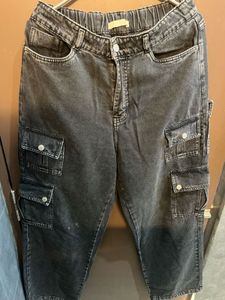 Trendy Black Cargo Jeans
