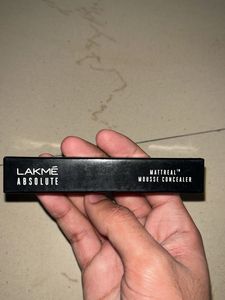 Lakme Absolute Concealer 9g