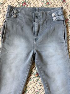 Stylish Grey Wash Denim Jeans