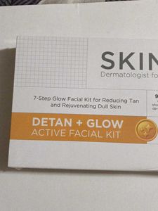 SKINQ Detan + Glow Active Facial Kit