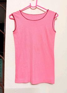 pinteresty Cute Pink Sleeveless fitted Top🩷