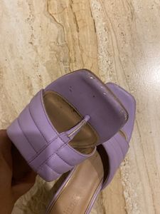 Stylish Lavender Slide Sandals