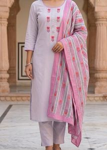 a grey color kurti set with dupata and pant se
