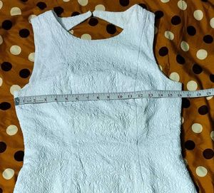 OFF WHITE TEXTURED DRESS 🤍