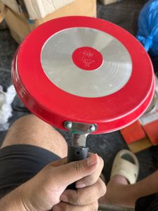 Peigon With Handle Red Twa Unused