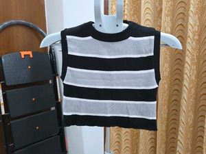 Striped Sleeveless Knit Top