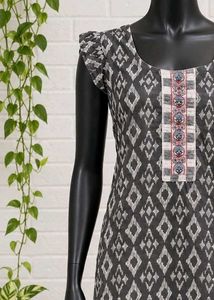 Stylish Grey Diamond Print Kurta